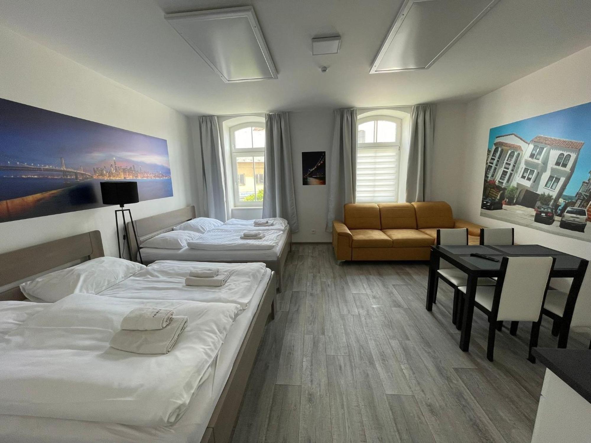 Relax21 Hotel Uhersky Ostroh Luaran gambar
