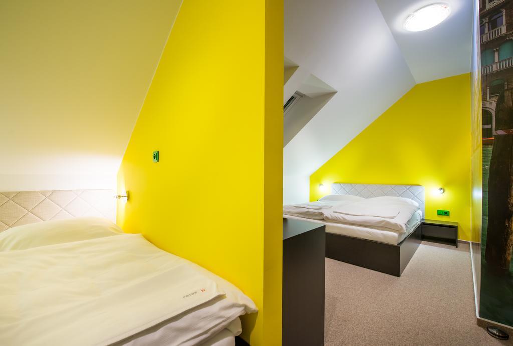 Relax21 Hotel Uhersky Ostroh Bilik gambar