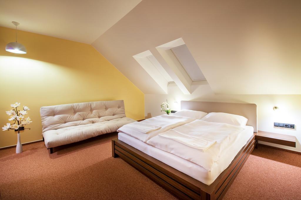 Relax21 Hotel Uhersky Ostroh Bilik gambar