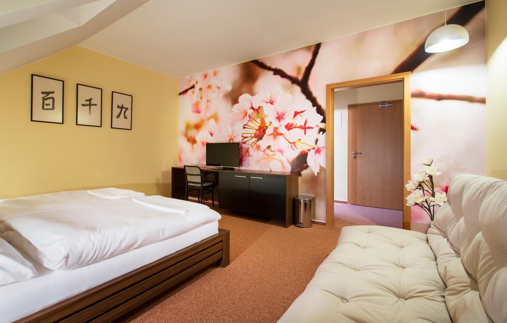 Relax21 Hotel Uhersky Ostroh Bilik gambar