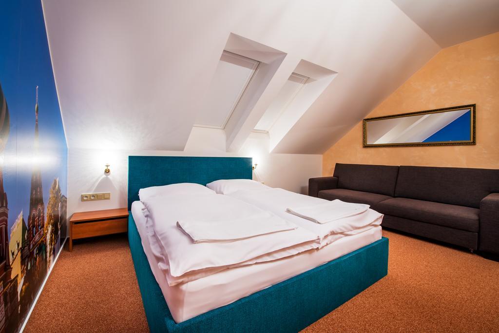 Relax21 Hotel Uhersky Ostroh Bilik gambar